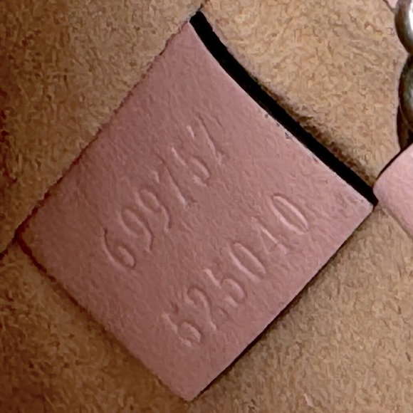 Authentic Gucci Gg Pink Marmont Resin Belt Bag - Picture 16 of 16